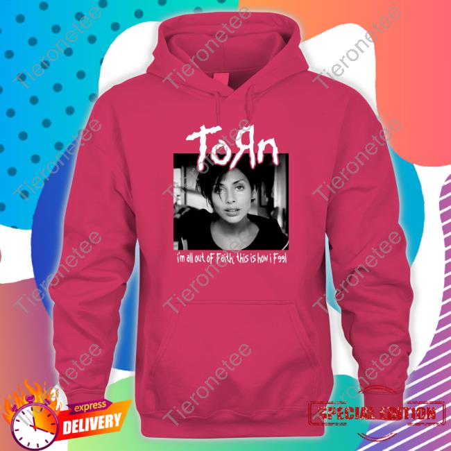 Natalie Imbruglia Essential ToRn T-Shirt Peter Hodgson Natalie Imbruglia Essential ToRn T-Shirt Peter Hodgson